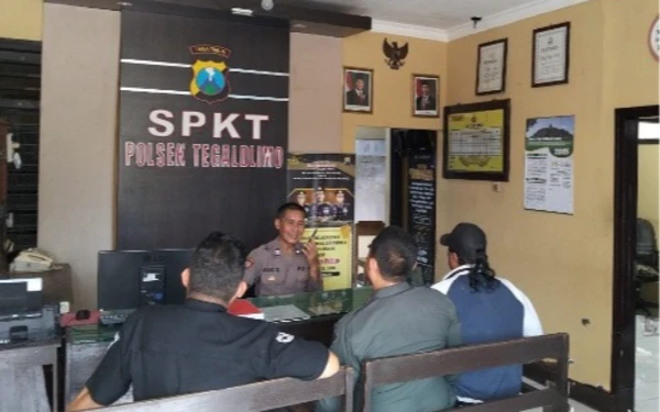 Foto Penerusan laporan ke Polsek Polsek Tegaldlimo Polresta Banyuwangi (5 Juli 2025)(Foto Perhutani Jatim For Ketik)