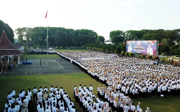 Foto Apel Besar Tenaga Non ASN Kabupaten Lumajang (Foto : Kominfo)