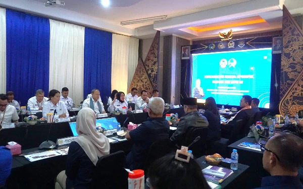 Foto Saat sesi Rapat Dengar Pendapat, masing-masing Kantor Wilayah Ditjenpas DIY maupun Kantor Wilayah Ditjenim DIY memaparkan kondisi jajarannya secara komprehensif. (Foto: Kanwil Ditjenpas DIY for Ketik)
