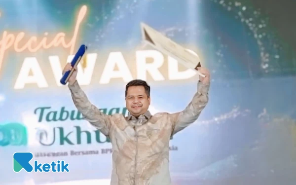 Foto Direktur Bank Sampang Syaifullah Asyik (Foto: Mat Jusi/Ketik).