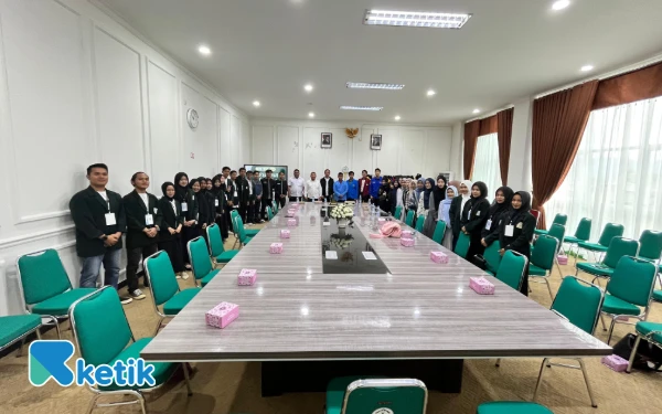 Foto Foto bersama delegasi mahasiswa perwakilan beberapa kampus di Sumatera yang tergabung Imabkin (Foto: Anisa Nurmaidi for ketik.co.id)