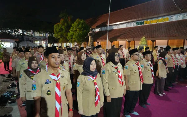 Foto suasana ulang janji pramuka di sdn purwotengah kota mojokerto  (foto : kominfo kota mojokerto)
