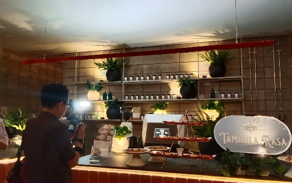 Foto Potret Pop-Up Cafe yang bertema kehidupan sehari hari 'Lim Keng ' oleh Tabula Rasa pada 22 Agustus 2022 di Orasis Art Space