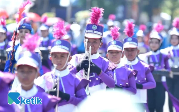 Foto Parade Drumband di Pacitan.