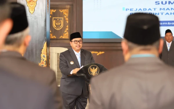 Foto Pelantikan pejabat di lingkup Pemkab Jombang, di Pendopo Kabupaten Jombang 11 September 2025. (Foto: Dok. Humas Pemkab Jombang)