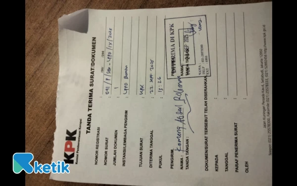 Foto Tanda terima surat dari KPK (foto: Abdul Kohar/Ketik.com)