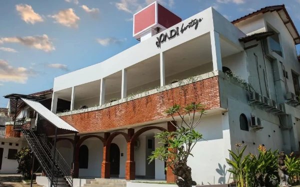 Foto View Hotel Padi Heritage Malang dari depan. (Foto: Dok. Hotel Padi Heritage Malang)