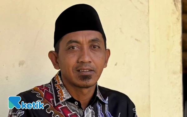 Foto Moh. Thoha, Owner DK Batik. (Foto: Ach Suni/ Ketik)