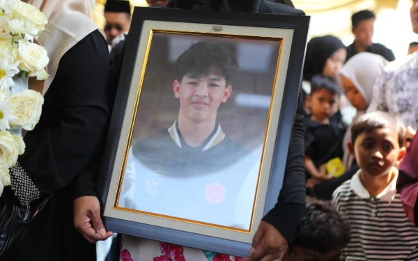 Foto Almarhum Naufal Takdir Al Bari Bin Hasyim (19), atlet gimnastik artistik asal Gresik (Foto: Biro Adpim Pemprov Jatim)