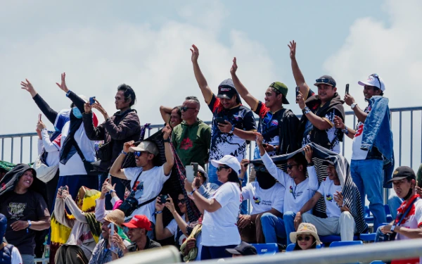 Foto Ramainya penonton pada MotoGP Pertamina Grand Prix of Indonesia 2025 di Mandalika, 5 Oktober 2025. (Foto: MGPA)