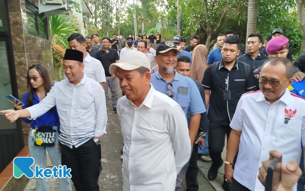 Foto Kedatangan KDM ke Kota Malang disambut warga Perumahan Kavling III Depag (Aris ketik)