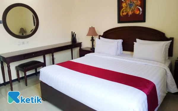 Foto Keindahan kamar tipe Junior Suite di Hotel Tuwuh At Kayutangan Malang. (Foto:Aliyah/Ketik)
