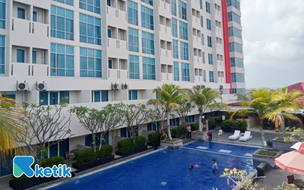 Foto Keindahan Hotel Swiss-Belinn Malang dari atas. (Foto: Aliyah/Ketik)