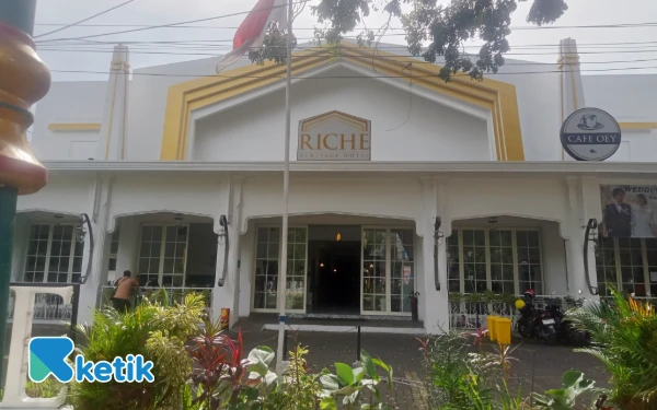 Foto View Hotel Riche Heritage Malang dari depan. (Foto: Aliyah/Ketik)