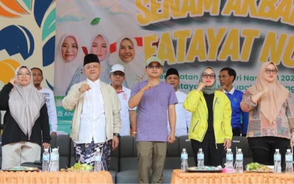 Foto Sekjen PKB, bersama Wamenkop dan Ketua PCNU Kabupaten Malang Gus Hamim. (Foto: Tim Media Cak Udin)