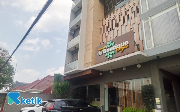 Foto View De Boutique Style Hotel Malang tampak depan. (Foto: Aliyah/Ketik)