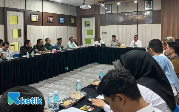 Foto Pelaksanaan rapat koordinasi bersama Forkopimda Abdya dan BPN Aceh di Kantor BPN Kanwil Aceh, Banda Aceh, Rabu, 29 Oktober 2025. (Foto: Bay for Ketik)