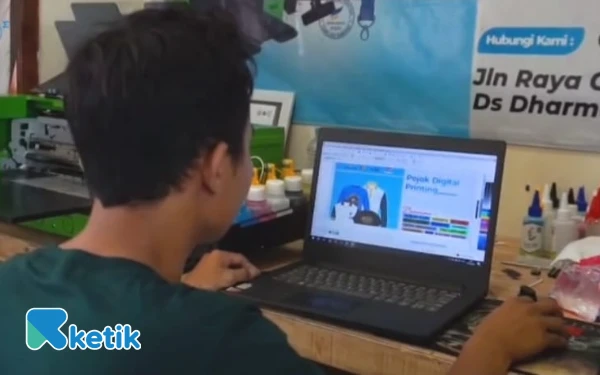 Foto Nasir pemuda Camplong (Foto: Mat Jusi/Ketik.com).