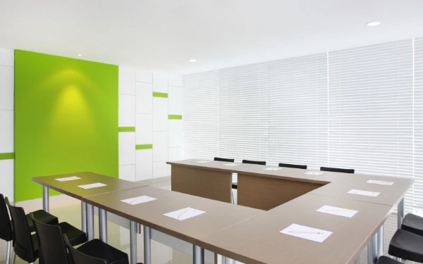 Foto Pemandangan meeting room yang luas di Amaris Hotel Malang. (Foto: Dok. Amaris Hotel Malang)