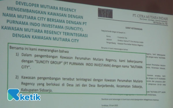 Foto Salah satu paparan pengembang PT Purnama Indo Investama tentang pengembangan Perumahan Mutiara di Desa Banjarbendo dan Jati. (Foto: Fathur Roziq/Ketik.com)