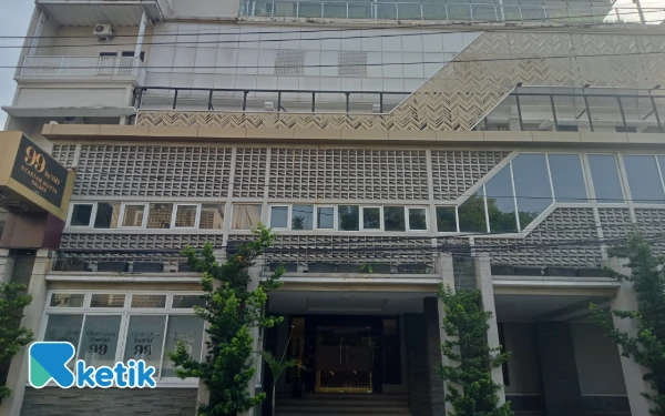 Foto View Hotel Syariah 99 by VRV tampak depan. (Foto: Aliyah/Ketik.com)
