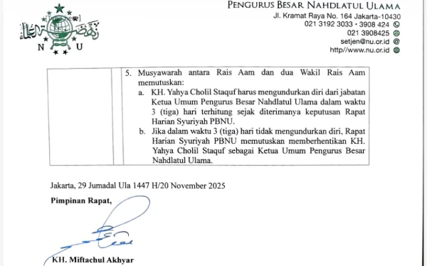 Foto Salah satu halaman risalah yang meminta Ketum PBNU mundur. (Foto: Dok. Narasumber)