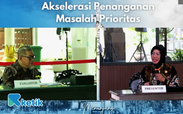 Foto Sekda Dr Fenny Apridawati saat menyampaikan paparan kepada panelis tentang penanganan program prioritas untuk mendukung visi-misi kepala daerah dan wakil kepala daerah di Pendopo Delta Wibawa pada Maret 2025 lalu. (Foto: Fathur Roziq/Keik.com)