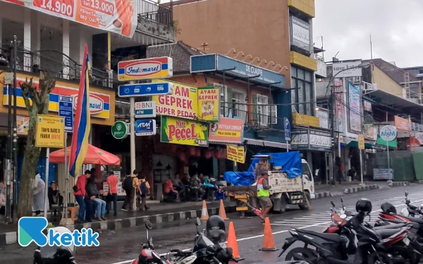 Foto Susu Ketan Pak Yan jadi pilihan kuliner di Kota Batu. (Foto: Binar Gumilang/ketik.com)