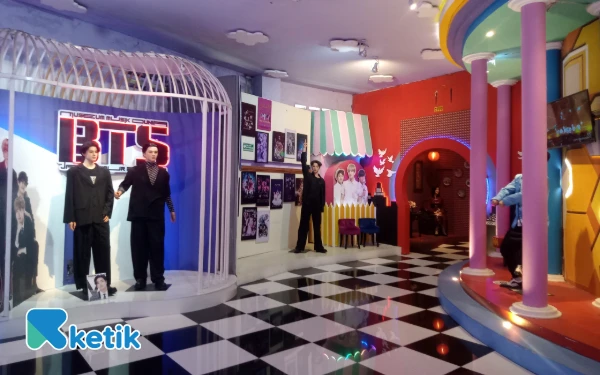 Foto Zona Kpop di Museum Musik Dunia Jatim Park 3 Batu. (Foto: Aliyah/Ketik.com)
