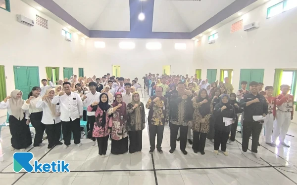 Foto Saat foto bersama