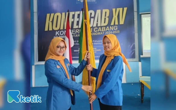 Foto Dewi Maya Lutfiani usai ditetapkan sebagai Ketua PC PMII Pacitan periode 2025–2026 dalam Konfercab XV, Kamis, 25 Desember 2025. (Foto: PMII Pacitan for Ketik)