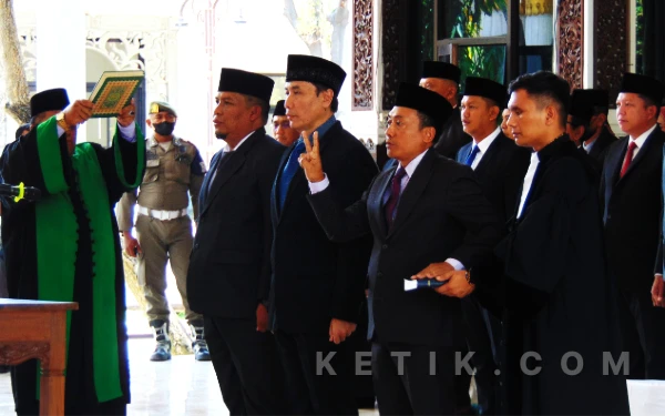 Foto Mutasi Jilid Ke-1 pejabat Pemkab Sidoarjo di era Bupati Sidoarjo Subandi pada 17 September 2025 berlangsung dengan pantuan Badan Kepegawaian Negara (BKN) RI. (Foto: Fathur Roziq/Ketik.com)