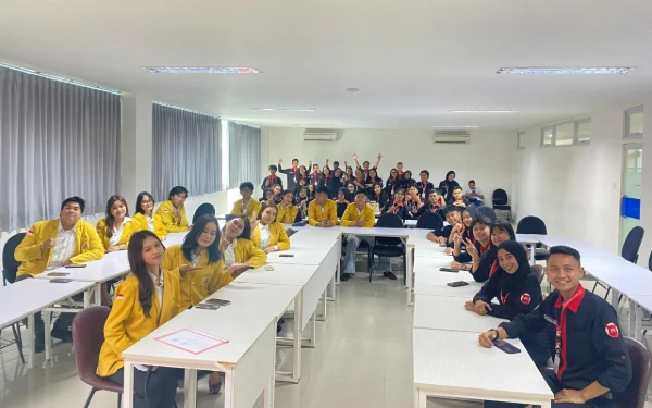 Foto Senat Mahasiswa Fakultas Hukum UNIKAMA melaksanakan Studi Banding ke Badan Eksekutif Mahasiswa (BEM) Fakultas Hukum Universitas Pendidikan Nasional (Undiknas) Denpasar. (Foto: Humas)