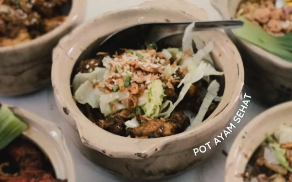 Foto Salah satu menu di kedai Pengyu Kopitiam Malang. (Foto: Pengyu Kopitiam)