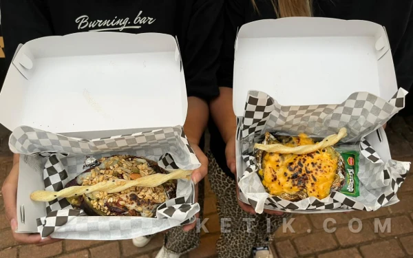 Foto Olahan ketela Kawi dan kentang Batu yang siap memanjakan lidah. (Foto: Fisca/Ketik.com)