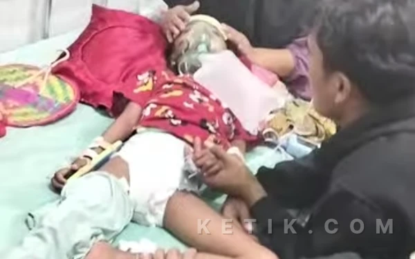 Foto Scranshot video yang viral di media sosial lantaran pasien ini diduga dihiraukan (Foto: Overator Mhuda)