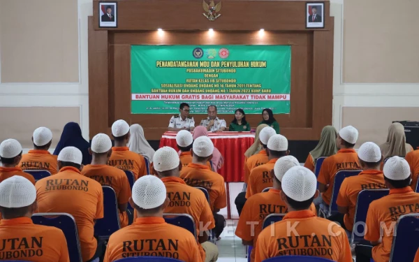 Foto Kepala Rutan Situbondo ketika memberikan pengarahan kepada WBP, Rabu 4 Februari 2026 (Foto : Adinda Octaviani / ketik.com)