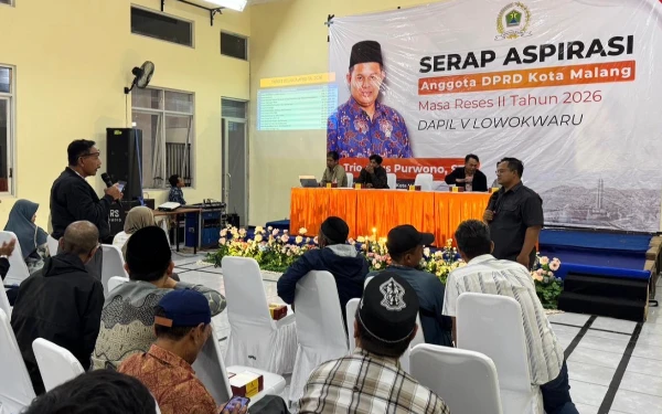 Foto Wakil Ketua II DPRD Kota Malang saat menyerap aspirasi para Ketua RT/RW di dapil Lowokwaru, 10 Februari 2026. (Foto: Trio Agus)