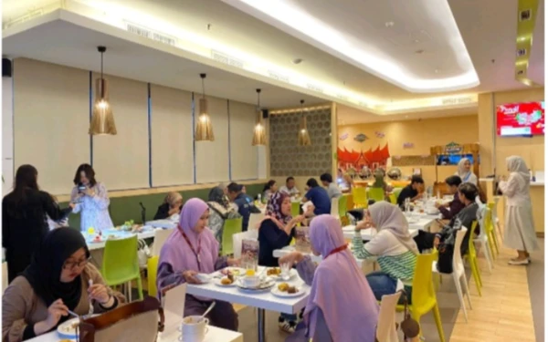 Foto Ini tempat iftar Ramadan  di Citruz Kitchen & Bar, Zest Hotel Jemursari Surabaya.