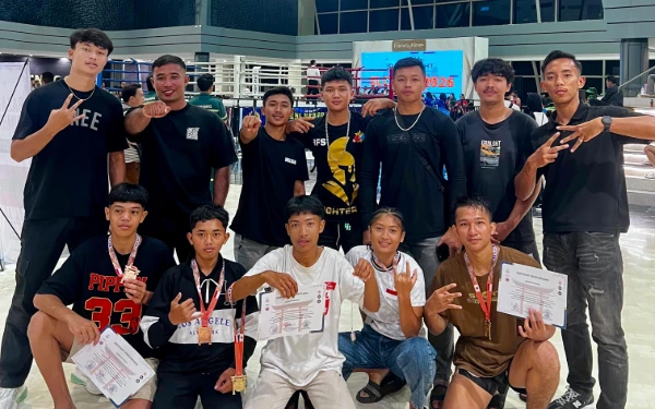 Foto Priyo meraih juara 1 pada ajang Liga 1 Muaythai Jawa Timur yang digelar di Surabaya. Pada Minggu, 25 Januari 2026.