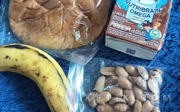 Foto Menu MBG Ramadan di Kecamatan Rengel, Kamis 26 Februari 2026 (Foto: Ahmad Istihar/Ketik.com)