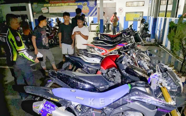 Foto Tim gabungan Polres Labuhanbatu saat melaksanakan patroli pengamanan ban ramadan 1447 H. (FOTO : Seksi Humas Polres Labuhanbatu for Ketik.com)
