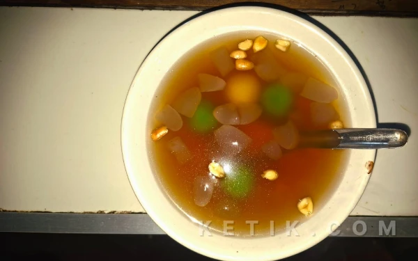 Foto Foto Wedang Ronde Goyah Lidah yang terletak di Wonocolo