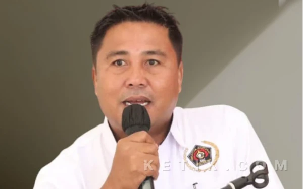 Foto Asri Fabanyo, Ketua PWI Maluku Utara (Foto: Sadam Hadi For Ketik.com)