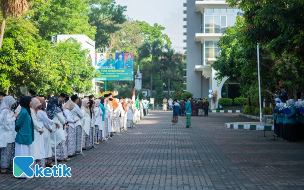 Foto Suasana Apel Hari Santri Nasional di Unisma. (Foto: Aris/Ketik.com)