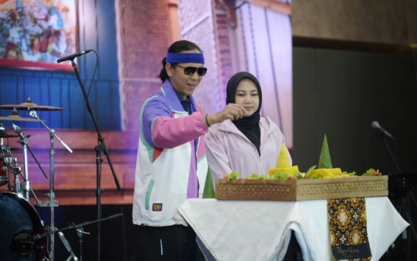 Foto Kemeriahan perayaan ulang tahun Alana Hotel Malang, Aston Mojokerto Hotel, dan Aston Inn Jemursari Hotel di Grand Singasari Ballroom. (Foto: Alana Hotel Malang for Ketik.com)