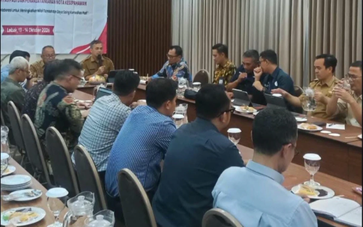 Thumbnail Berita - OJK Inisiasi Sinergi Perbankan dan BUMD Bangun Ekosistem Padi di Lebak