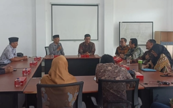 Thumbnail Berita - Sinergi Hebat! KPU Kabupaten Malang dan Unira Perkuat Kerjasama Bidang Riset