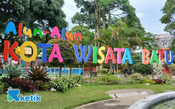 Thumbnail Berita - Alun-Alun Kota Batu, Dari Taman Kolonial Belanda ke Ikon KWB