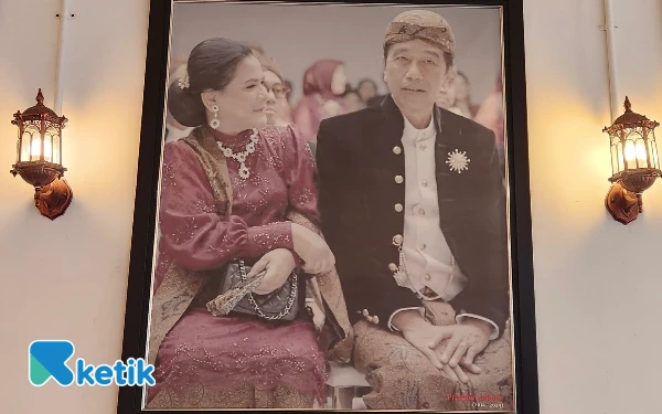 Thumbnail Memandang! Presiden Joko Widodo Bersama Ibu Iriana